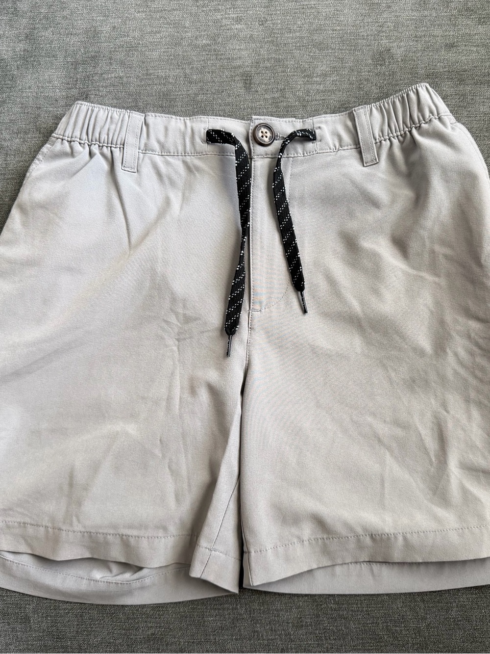 chubbies Light Gray Drawstring Hybrid Shorts